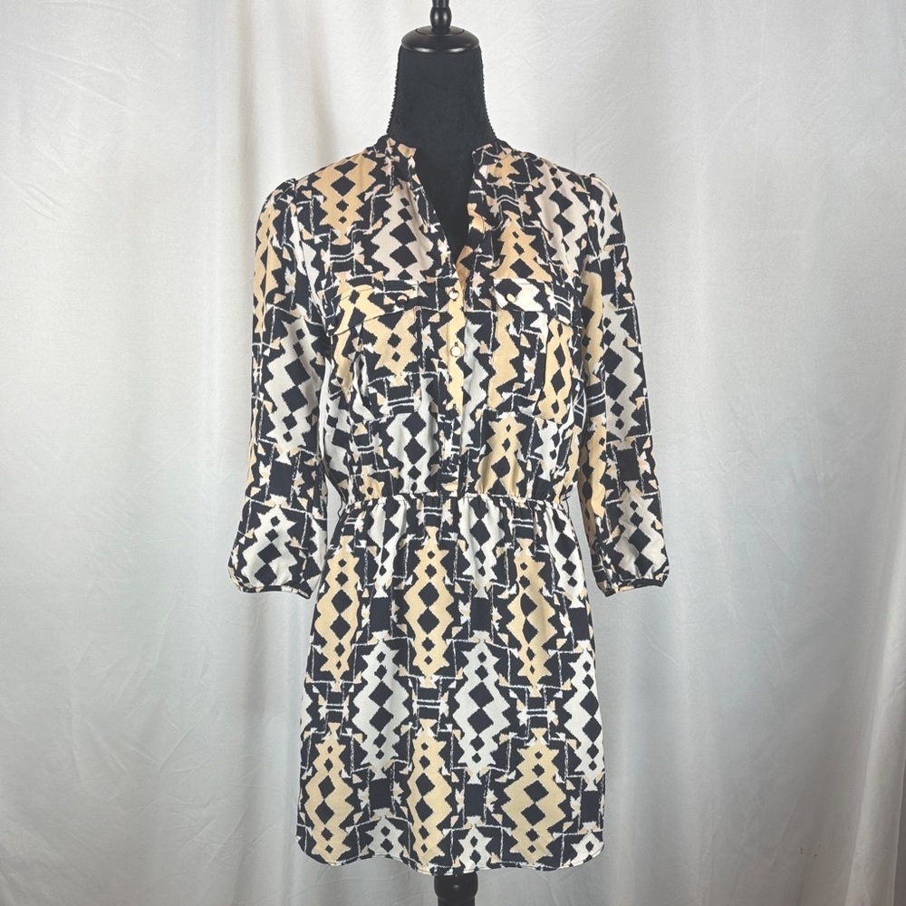 Eight Sixty Geometric Print Dress in Black and Cream